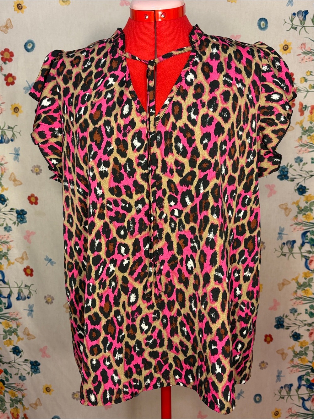 Pink Leopard Print Short Sleeve Blouse with V-Neck Tie